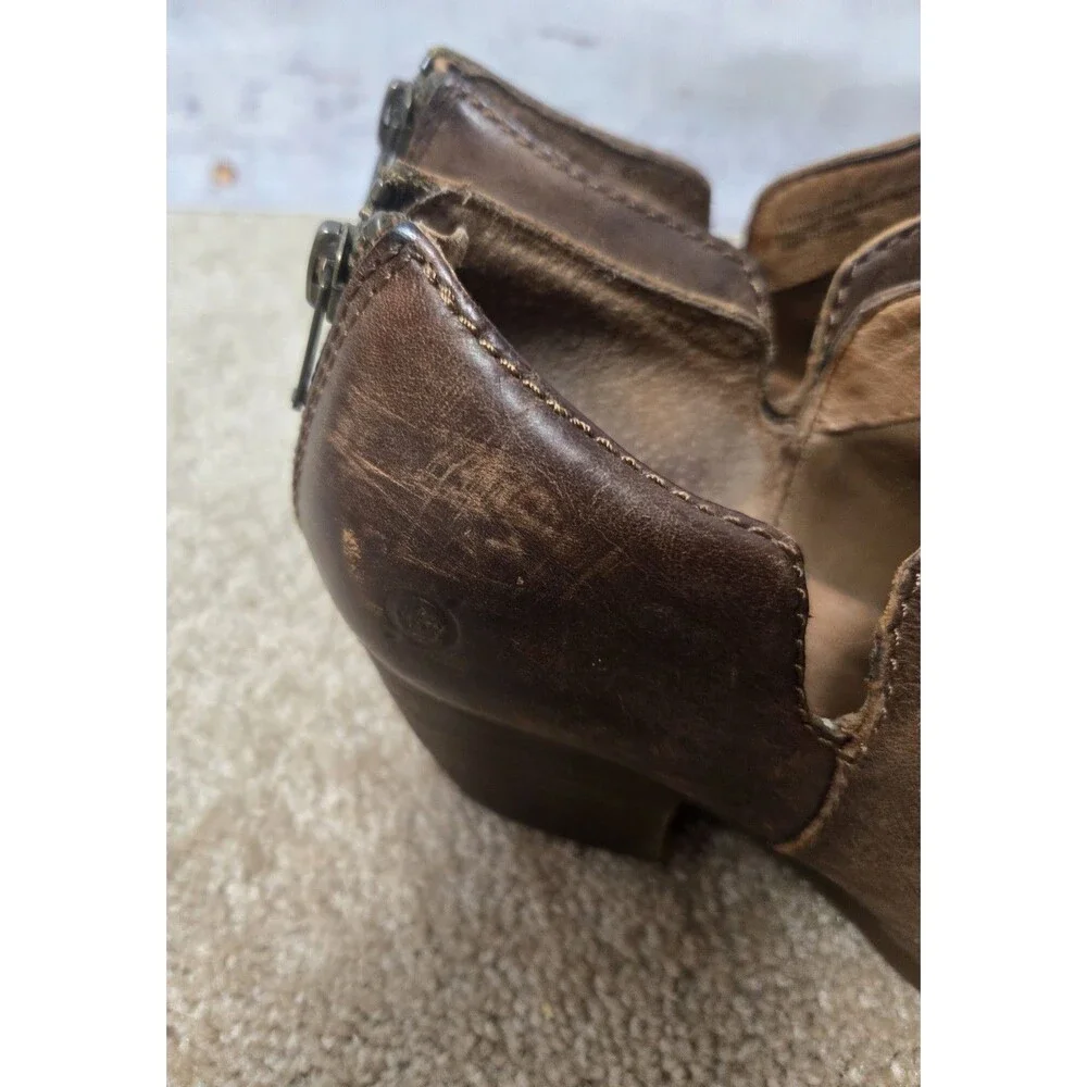 Born Womens Shoes Booties Size 6.5  Brown Ankle Back Zip Size Cutout Block Heel